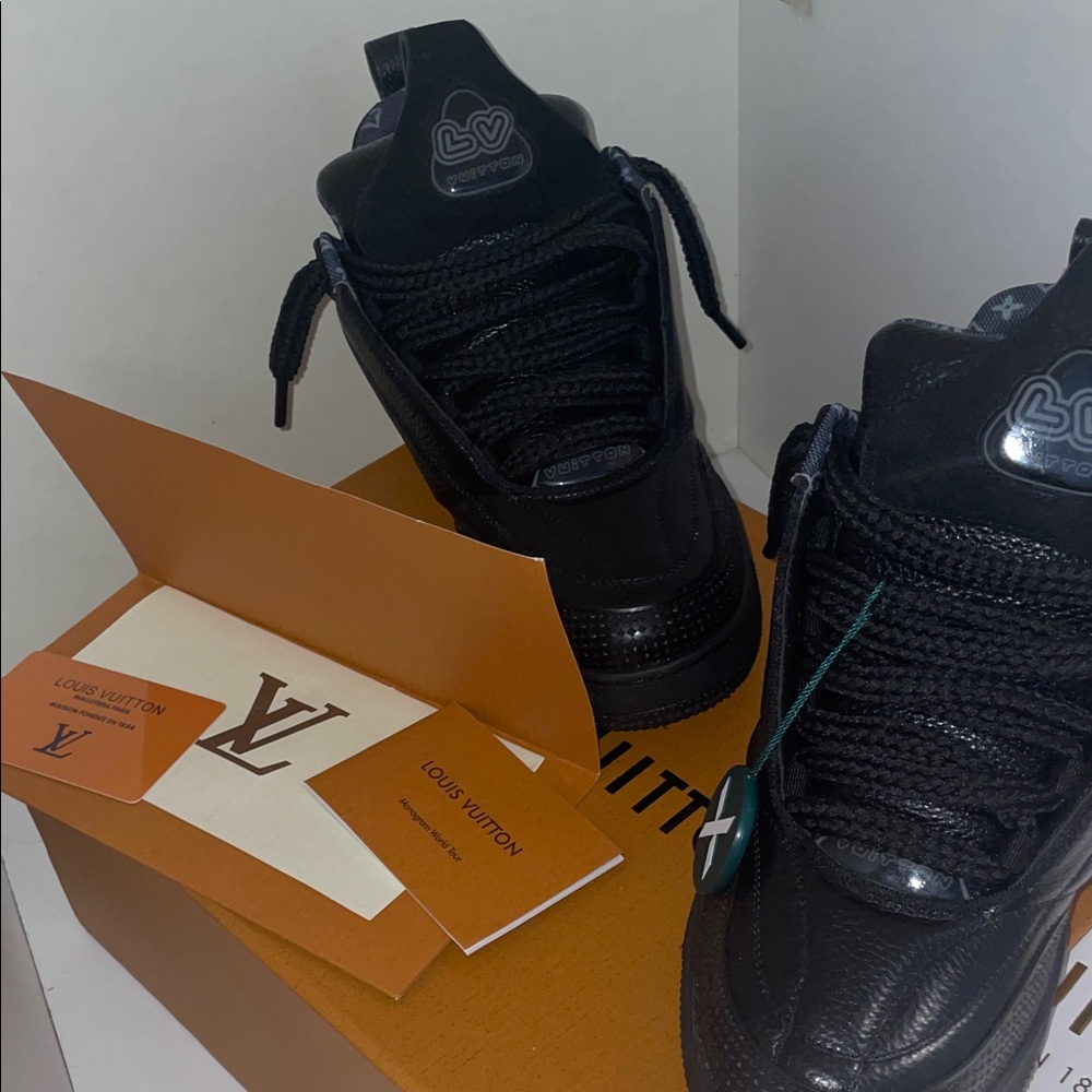 Louis Vuitton Black Sneakers for Men